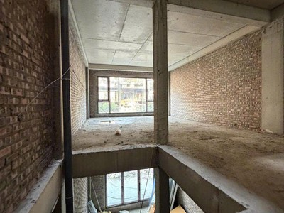 Bán hoa hậu phố chùa láng , dt 120m2 x 10 t, một mặt phố , mặt ngõ sau ô tô tránh 2