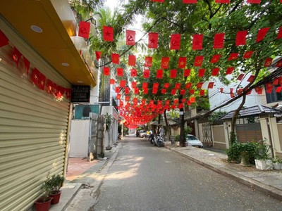 Ngọc lâm   trung tâm long biên  61m    3 tầng   9.98 tỷ 4