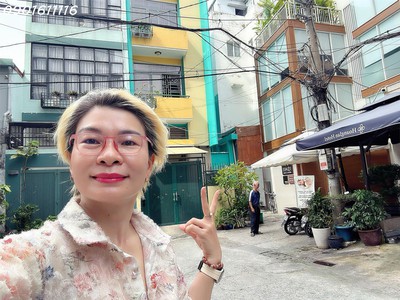 Hiếm bán - bán nhà mặt tiền hơn 10 chiếc xe hơi đậu bao quanh nhà đ. trương định, quận 3 - vị trí 0