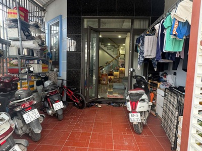 Chính chủ cần bán nhà đẹp   vào ở ngay   giá tốt- nhà 2 mặt tiền đường 28, p. long bình, hcm 2