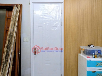 Cửa Nhựa Composite màu trắng nhẹ nhàng mà sang trọng 1