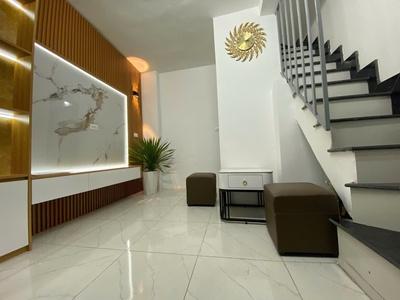  1.9 tỷ  sở hữu lô góc 13m2 đống đa: lô góc 13m  x 4 tầng khâm thiên, 2 thoáng. 0