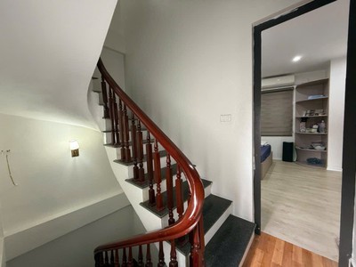 Nhà đẹp 5 tầng ô tô vào nhà nguyễn văn linh, long biên 7.19 tỷ 4