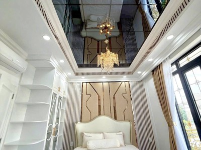 Nhà phố kdc phú mỹ, quận 7   thang máy   5 x 18   4pn   2 bếp   full nội thất   18,6 tỷ 3