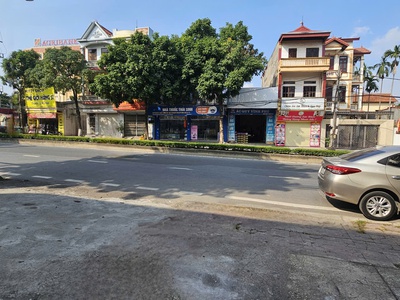 Bán đất tặng nhà 90m2 x 5m mặt tiền đ. hùng vương, view bưu điện siêu đẹp 2