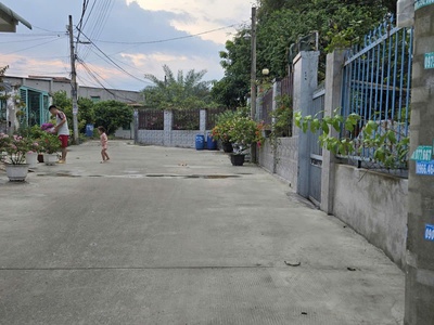 Bán đất phân lô quận 9 - ngân hàng định giá 5.8 tỷ - giá bán chỉ 4.5 tỷ - lh: 0762161868 2