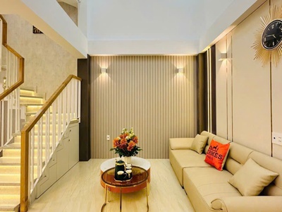 Chính chủ bán nhà 4 tầng, 5 x 17m, hẻm ô tô thông đường quang trung, p.8, gv giá chỉ 7 tỷ, ở ngay 4