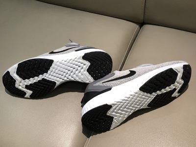 Giày Nike chính hãng size 42,5 còn rất OK 2