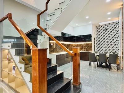 Bán nhà đẹp tặng nt mới hxh bùi quang là ngang chuẩn 4m sát emart phan huy ích nhỉnh 4tỷ 4