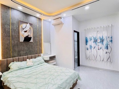 Nhà quận 7 giáp phú mỹ hưng - hẻm xe hơi huỳnh tấn phát - 4m  16m - full nội thất - giá 7,99 tỷ 3