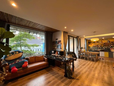 Bán nhà srxd sân vườn hẻm đào duy từ phường 3 đà lạt giá 4.9 tỷ 0