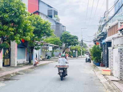 Bán đất 62m2 đường 102 tăng nhơn phú a gần lê văn việt xây chdv 4-5 tầng 0