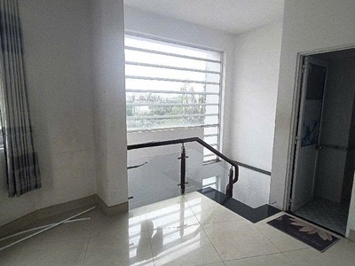 Căn góc 3 tầng gần ubnd phú hữu   hxh   giá 5 tỷ 4