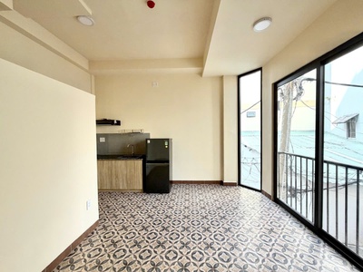 Chdv - 14pn - bình thạnh - có than máy - xây mới 100 - 5 tầng btct - ngay trung tâm - pvt - hxh - 1