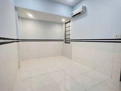 Bán nhà hxh trần thái tông 2 tầng gần emart phan huy ích dòng tiền 60tr/năm chỉ 1.25 tỷ 1