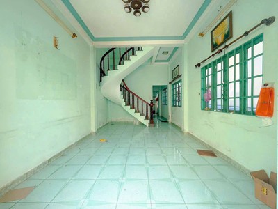 Diện tích rộng   giá rẻ quận 7  3,8 x 18m  chỉ 4,5 tỷ 2