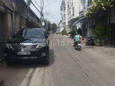 Chính chủ bán nhà 4 tầng ,5 x 15m,ở đường dương quảng hảm,hẻm 8m,ô tô thông,phù hợp ở,gía chỉ8.9 tỷ 3