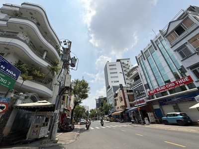 Chính chủ - gấp bán - hoàng hoa thám - bình thạnh - ngang 5m siêu hiếm - 3 tầng 6pn lớn - bán 9.9 4