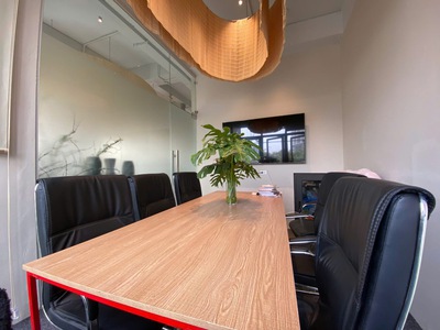 Cho thuê văn phòng Coworking tại Làng Việt Kiều Châu Âu. 4