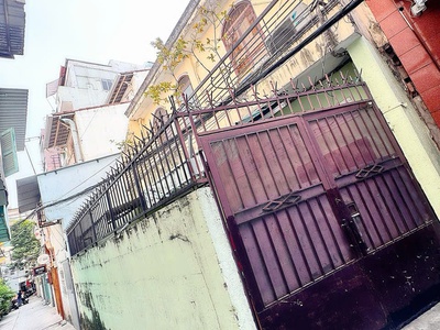 Hiếm dt lớn 7,6m 17m vuông vức - bán nhà 2 tầng hxh đ.nguyễn trung ngạn, p.bến nghé, quận 1 - chủ 1 2