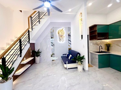 Bán nhà lô góc hai mặt tiền hxh bùi quang là ngang 4.3m gần emart phan huy ích nhỉnh 4tỷ. 1