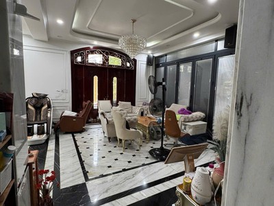 Giảm sốc 2 tỷ - biệt thự savimex quận 7  mặt tiền - giá hiếm 18,8 tỷ 2