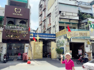 Bán nhà 2 mặt tiền kinh doanh đ. trần đình xu, q.1- sẵn dòng tiền 55tr/th   liên hệ giang giang: 0