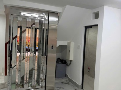 Nhà mới đẹp quận5 hẻm 5m, 6tầng có tm, sau lưng mặt tiền cao đạt ngang4.5m 11.9tỷ 2