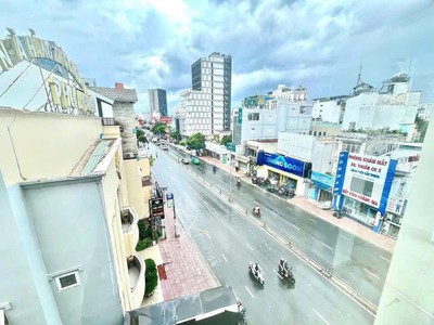 Giảm ngay 1 tỷ  phố ngân hàng- lô goc 2 mặt tiền 6 tầng có tm phan đăng lưu   phú nhuận 3