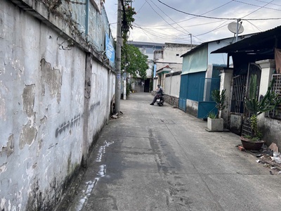 Đất lớn  10.5x33  nguyễn văn quá   dòng tiền ổn định giá cực rẻ 0