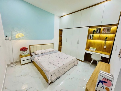 Bán nhà - chính chủ - ngay trung tâm phú nhuận - tặng full nội thất - 3pn lớn - 56m2 - 3 tầng btct 2