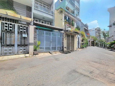 6 tầng - mt 8m - phú nhuận - duy tân - hoàn công đủ - 7pn lớn - chdv - chính chủ - bán 10.9 tỷ - 0