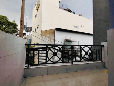 Bán nhà hẻm7m thông, sát mặt tiền, 60m2, nhà 3 tầng, gần aeon mall tân phú, nhỉnh 5 tỷ 4