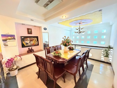 Siêu ngon - nhà chính chủ - nguyễn công hoan - phú nhuận - 5 tầng btct - 4 x 15 - bán chỉ 10.4 tỷ - 1