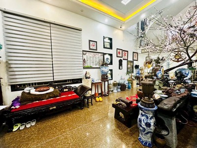 Bán căn nhà 3 tầng ngõ phố Bình Lộc, ph Tân Bình, TP HD, 42m2, 3 ngủ, nhà đẹp, ngõ oto vào 4