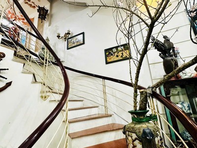 Bán căn nhà 3 tầng ngõ phố Bình Lộc, ph Tân Bình, TP HD, 42m2, 3 ngủ, nhà đẹp, ngõ oto vào 6