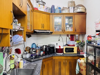 Bán nhà đường 102, phường tăng nhơn phú a, q9, thủ đức, tp hcm. dt 84m2, 3 tầng, 4pn, sổ hồng, giá 2