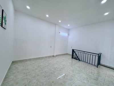 Bán nhà siêu phẩm ngang 4.8m hxh đường phạm văn chiêu gần chợ thạch đà nhỉnh 3tỷ. 2