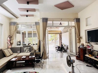 Bán nhà đường 102, phường tăng nhơn phú a, q9, thủ đức, tp hcm. dt 84m2, 3 tầng, 4pn, sổ hồng, giá 0