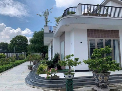 Biệt thự góc 2 mt thới tam thôn, hóc môn chủ ngộp ra gấp 0