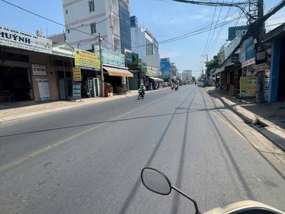 Bán nhà đất mặt tiền lý thường kiệt  hóc môn - 9x30m 1