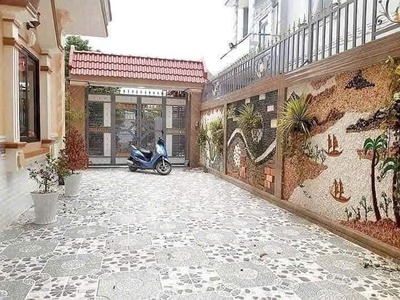 Biệt thự kiểu pháp cao cấp bà điểm   giảm sâu 9.5x17, giá hơn 7đ 2