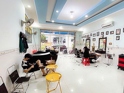 Bán nhà mặt tiền đường số 4 . 106m2 . nhỉnh 7 tỷ . hxh   linh xuân    3p ra phạm văn đồng 0