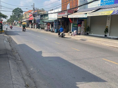 Chính chủ cần sang nhượng tiệm nail mi gội có chỗ ngủ lại 4