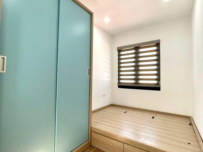 Bán toà chdv vip 7 tầng thang máy trần duy hưng - cách 2 nhà ra mặt phố - dòng tiền 85 triệu/ tháng 0