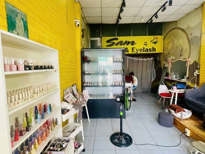 Chính chủ cần sang nhượng tiệm nail mi gội có chỗ ngủ lại 2