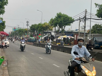 Bán nhà mặt tiền 10x45m giá 32 tỷ đường nguyễn thị sóc 2