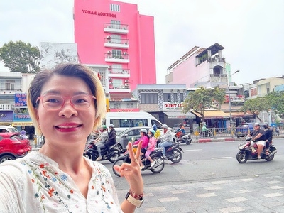 Bán nhà 3 tầng mặt tiền kd đ. nguyễn văn cừ - ngay góc trần hưng đạo. quận 1 - 145m2 - chính chủ 0