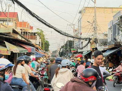 Đất vàng mặt tiền chợ giãn dân   hiệp thành q12 - tặng nhà c4   kinh doanh đỉnh 1