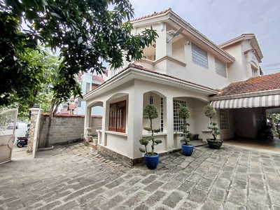 Biệt thự 3 tầng đúc   khu nam long, giáp gò vấp giá rẻ 36 tỷ 0